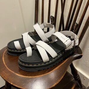 Dr. Martens Womens Shoes Sandals Avry Hydro Leather Strap White Platform Sz 8 L